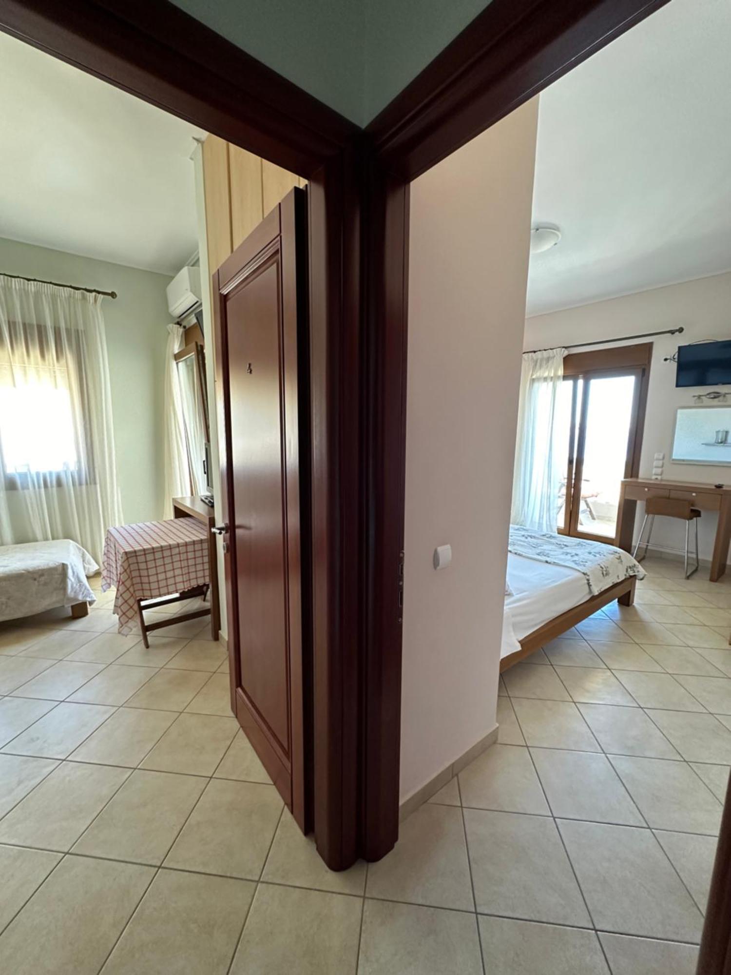 Pasifai Apartment *