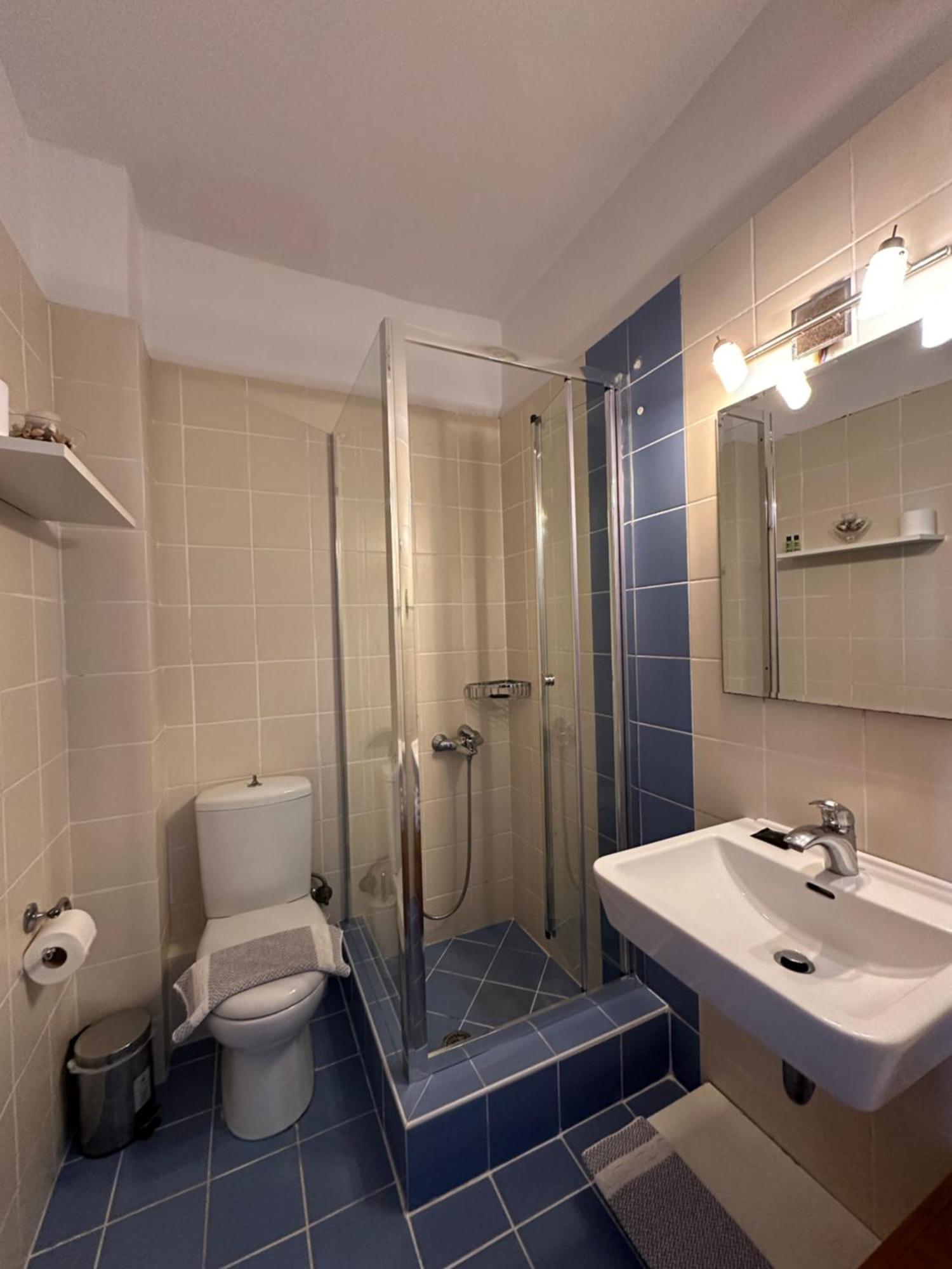 Pasifai Apartment Mourteri