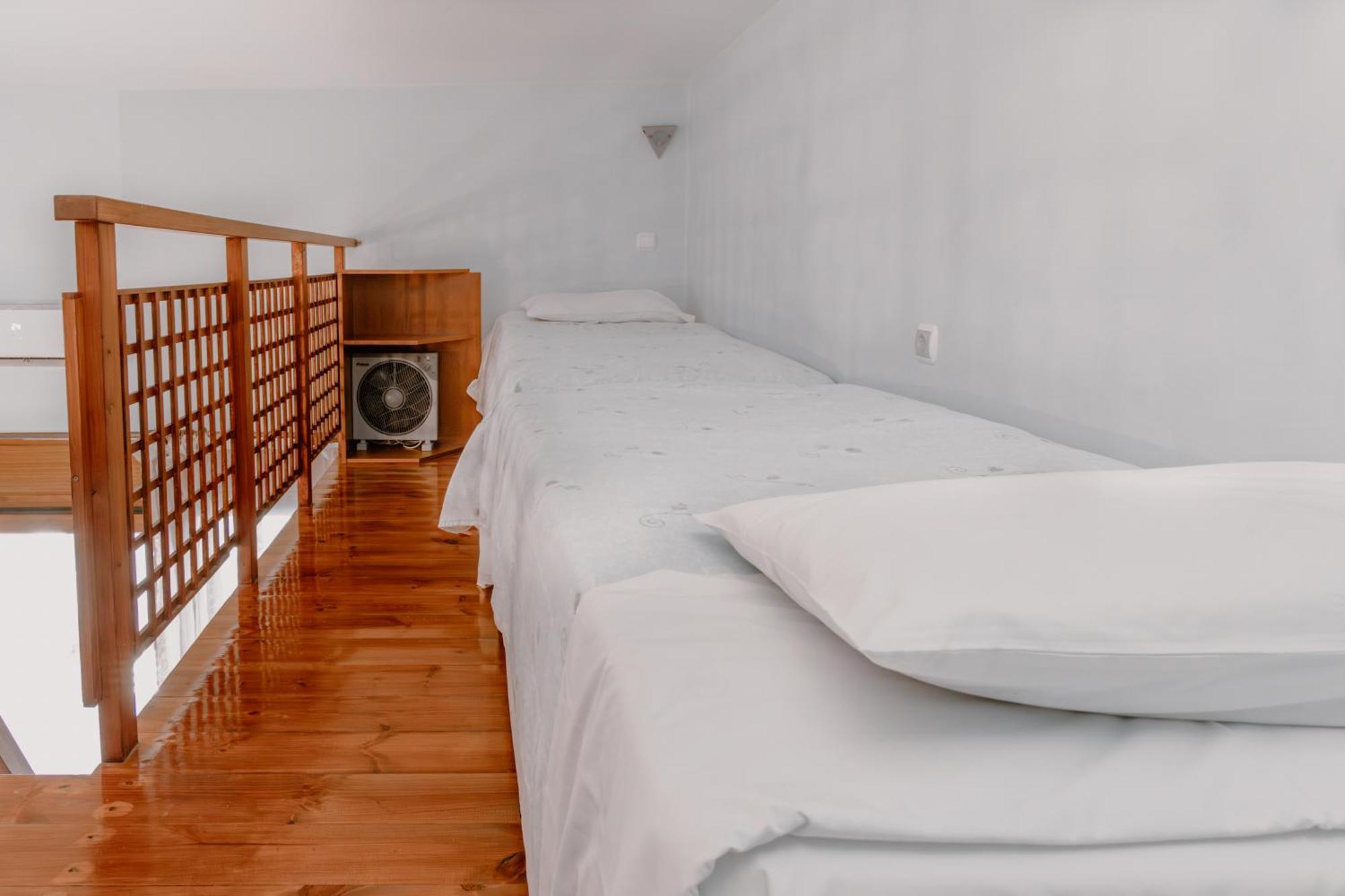 Pasifai Apartment *