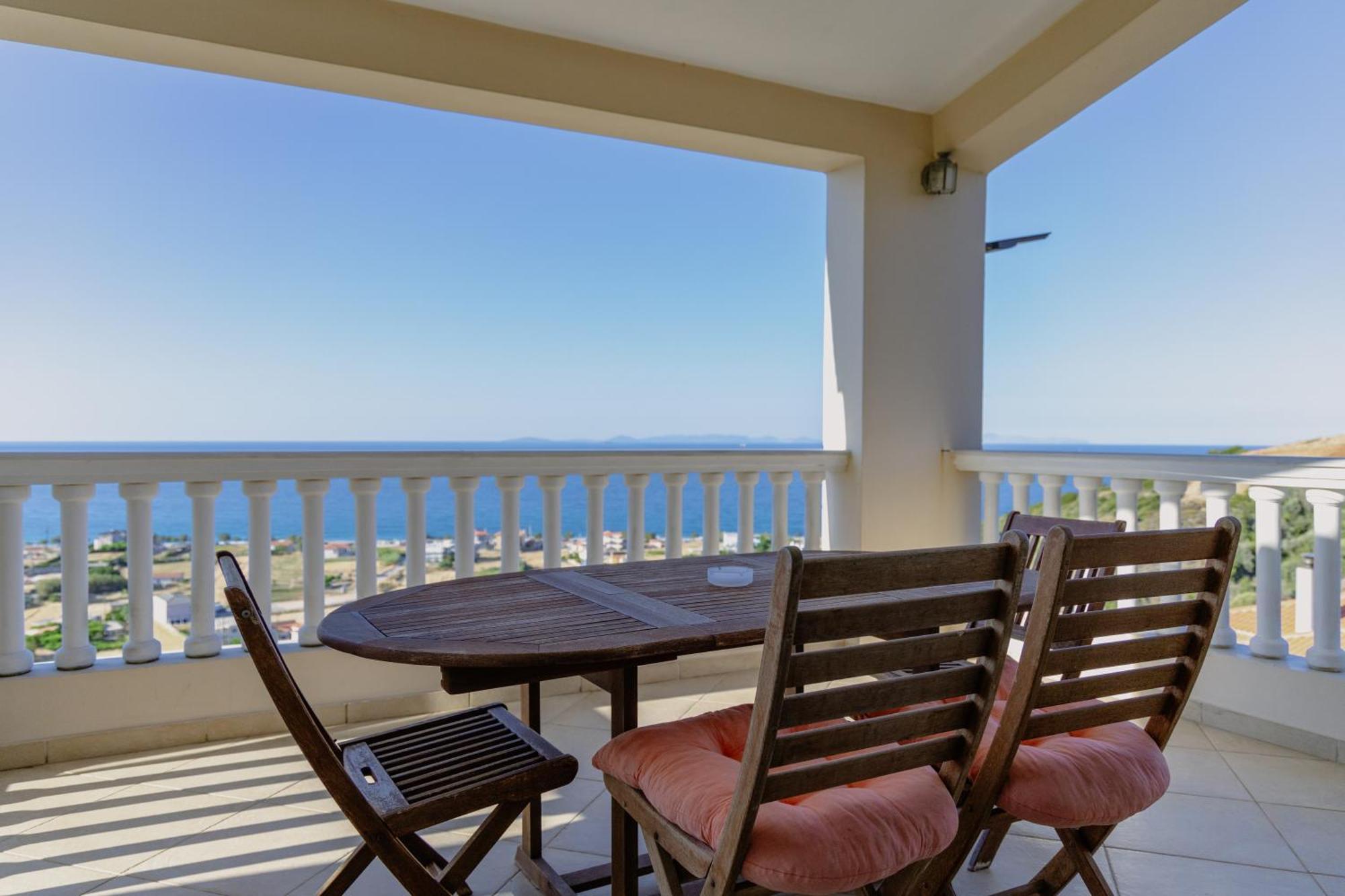 Pasifai Apartment Mourteri